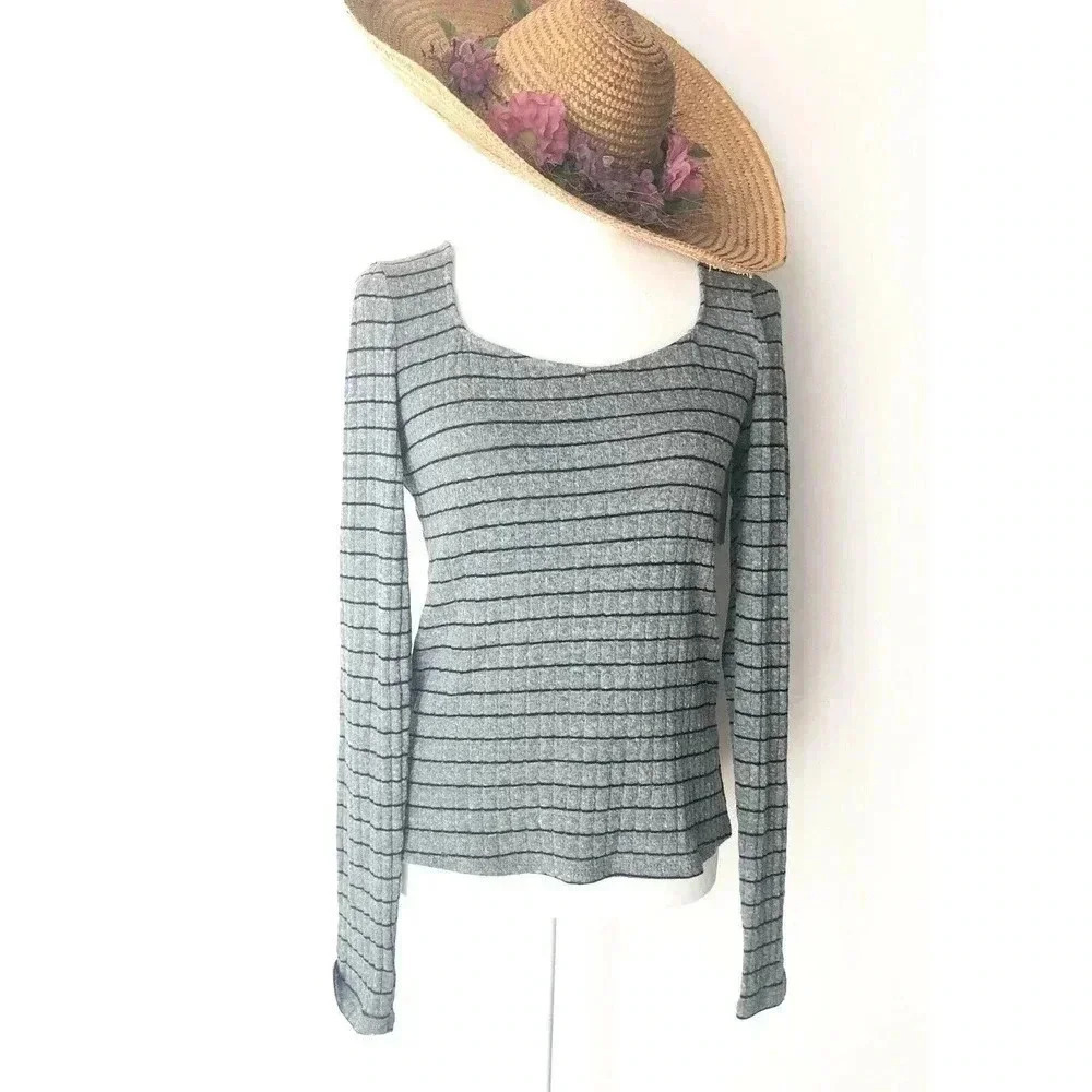 Pst Los Angeles Grey striped top Size XL‎ X-Large